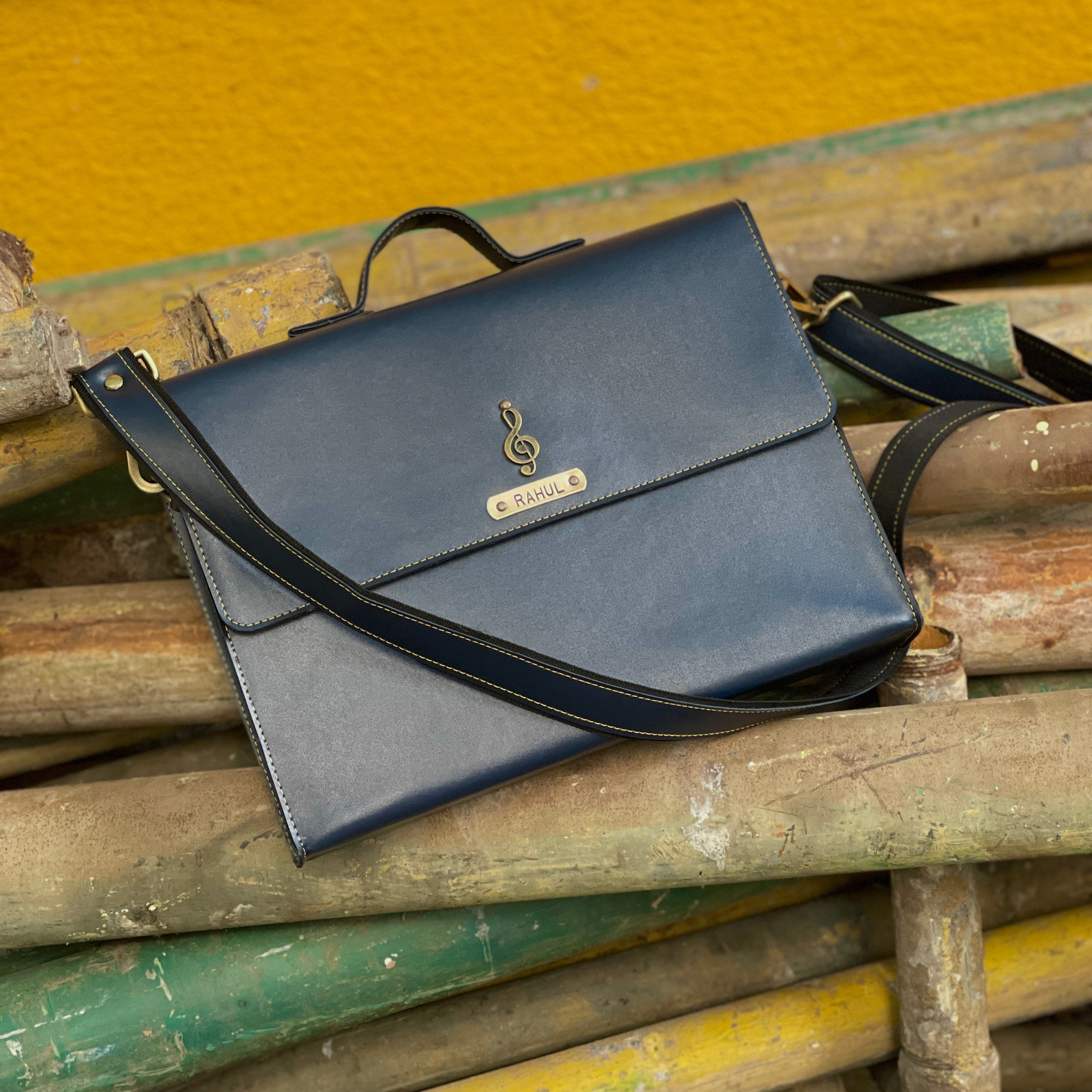 Personalised Laptop Bag - The Gifting Era
