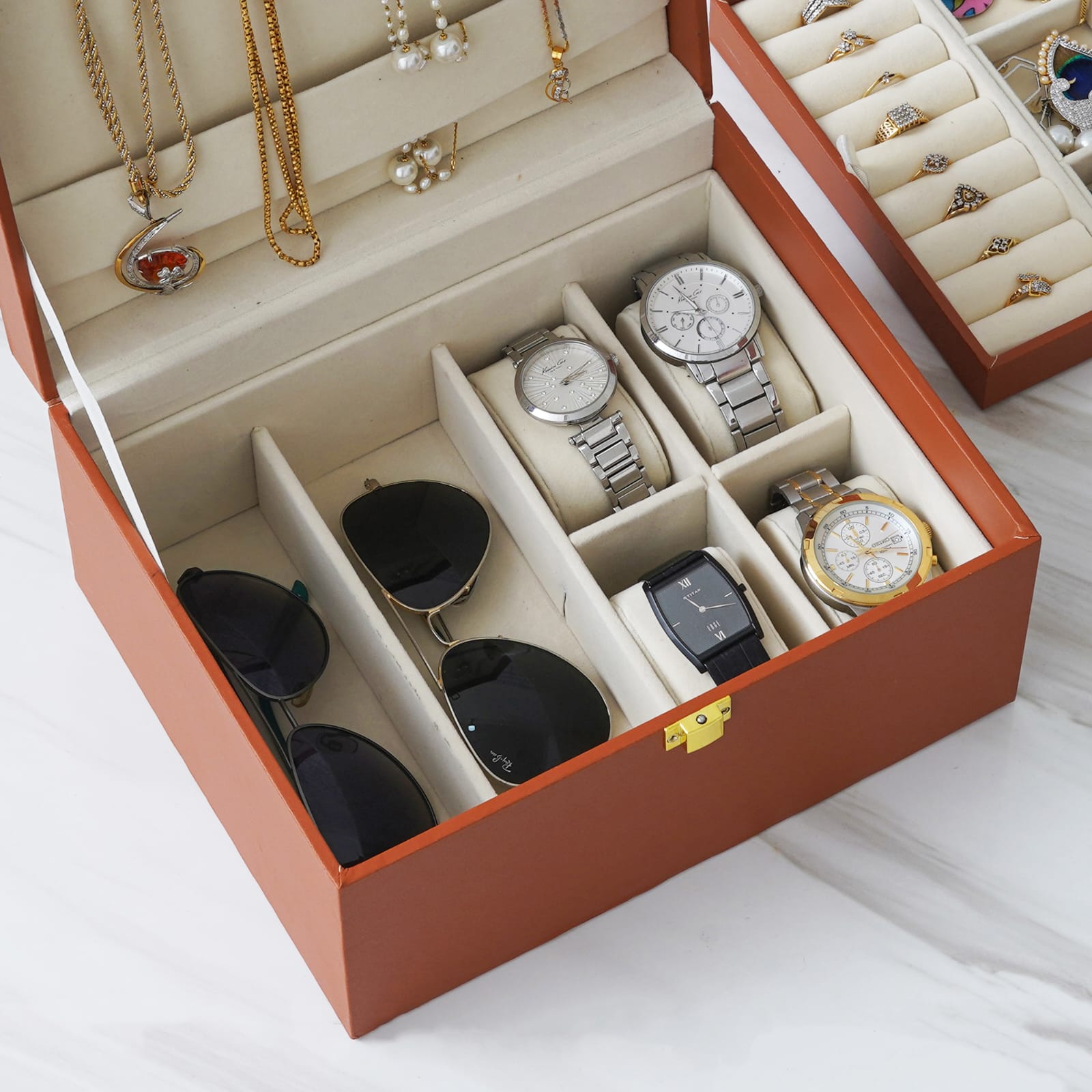 Premium Vanity Box Combo - RB60 A/B - Raksha Bandhan Special - The Gifting Era -rakhi gift for bhaiya bhabhi, personalised vanity box rakhi combo, vanity box with rakhi, couple rakhi gift set, raksha bandhan gift hamper, rakhi roli chawal combo, customised vanity box gift, bhaiya bhabhi rakhi set, rakhi 2025 hamper