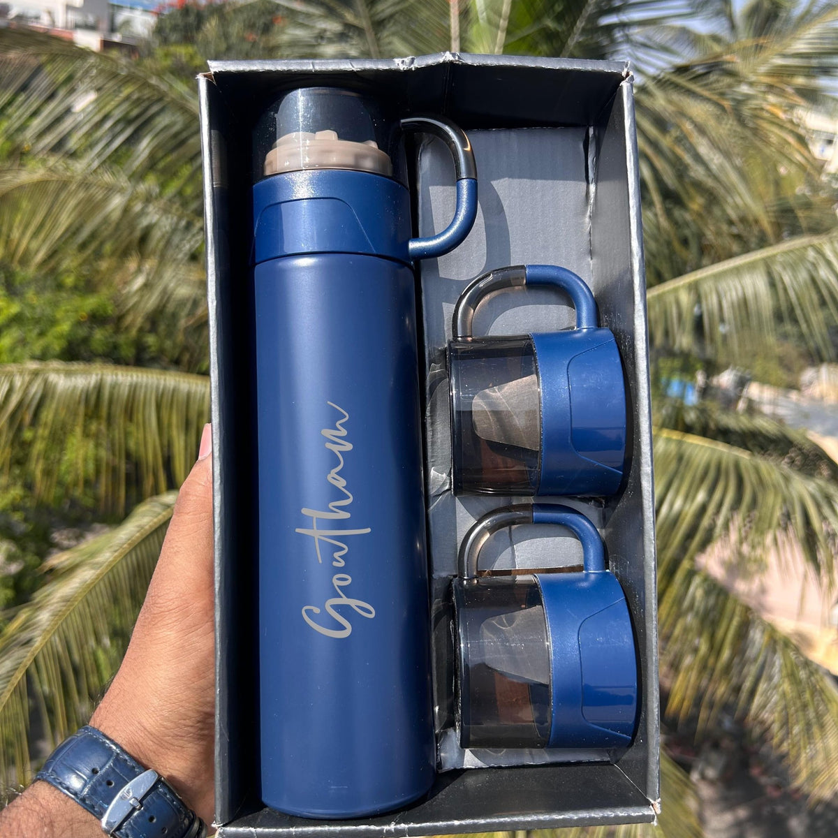 Personalised Alexa 500ML Flask Cup Gift Set With 2 Cups - The Gifting Era
