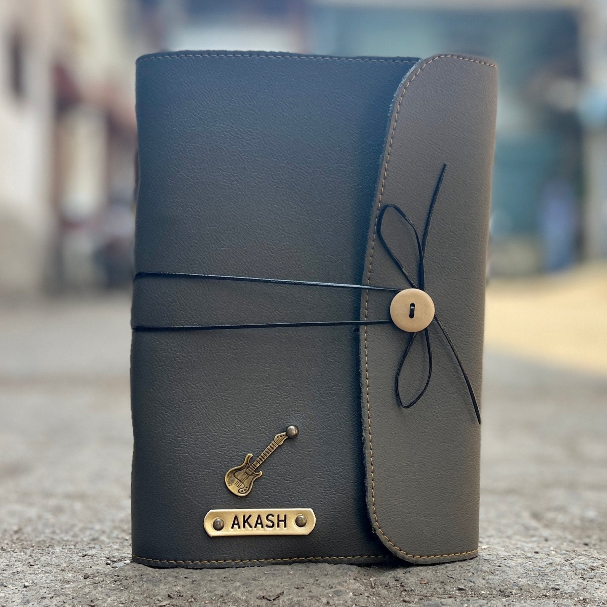 Personalised Diary With String Lock - SD - The Gifting Era