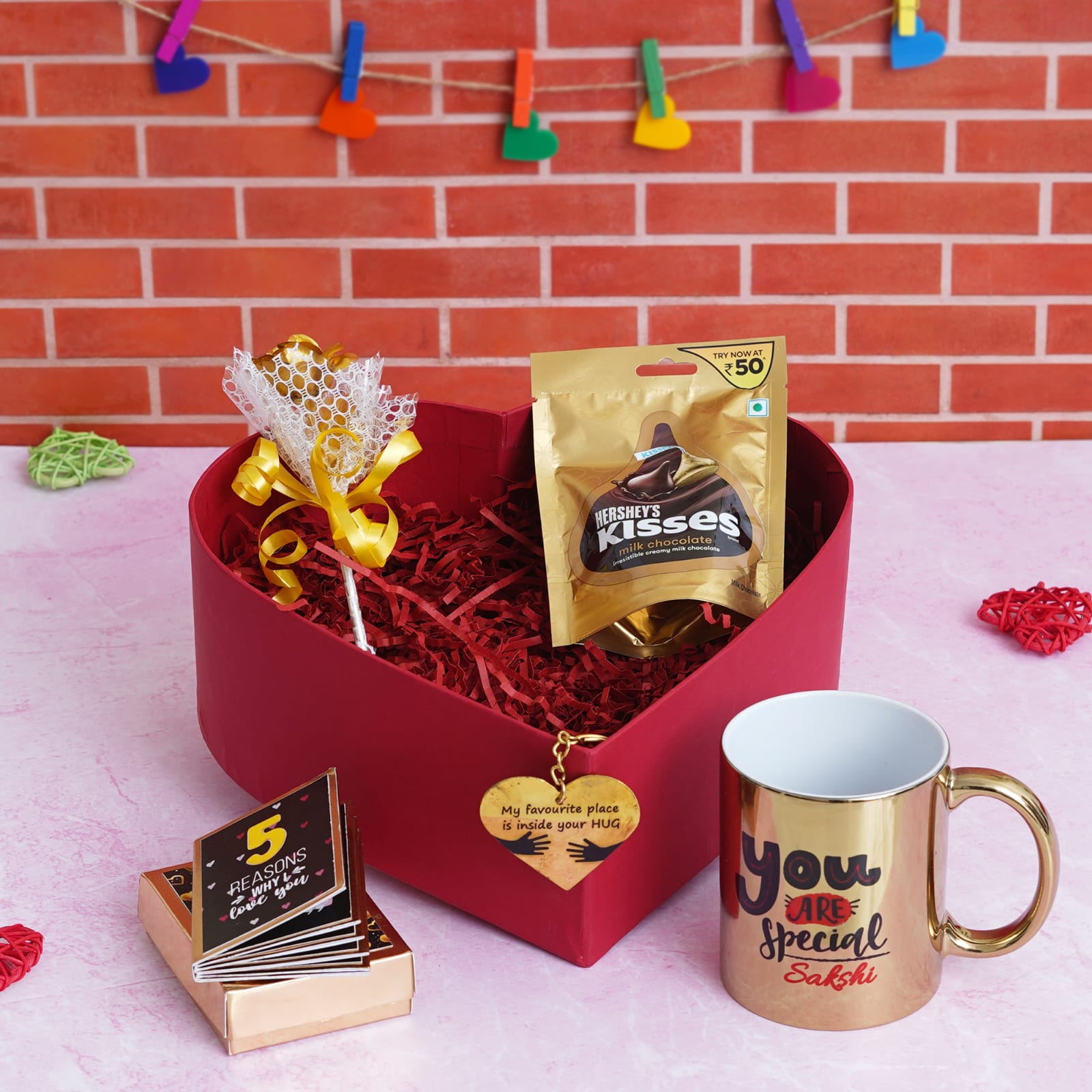 Personalised Golden Bliss Valentines Gift Hamper - The Gifting Era