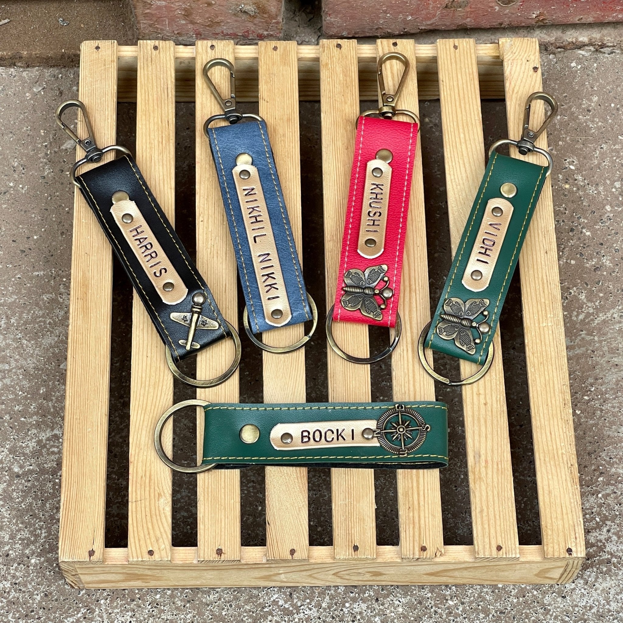 Personalised Keychain With Hook - HKC - The Gifting Era