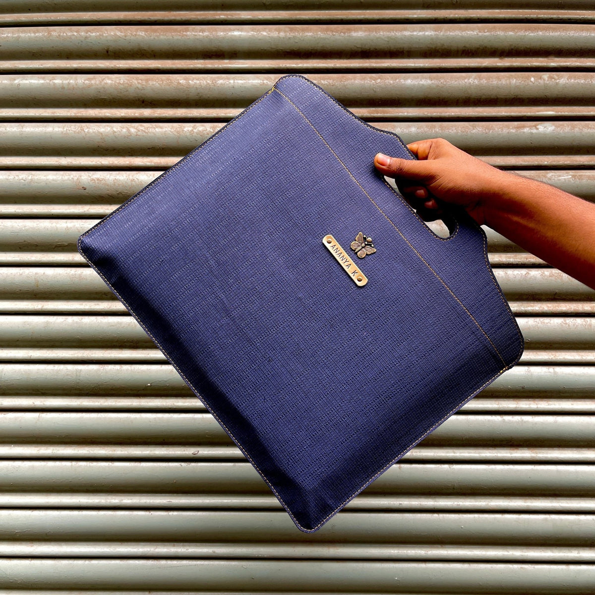 Personalised Laptop Holder - LH - The Gifting Era