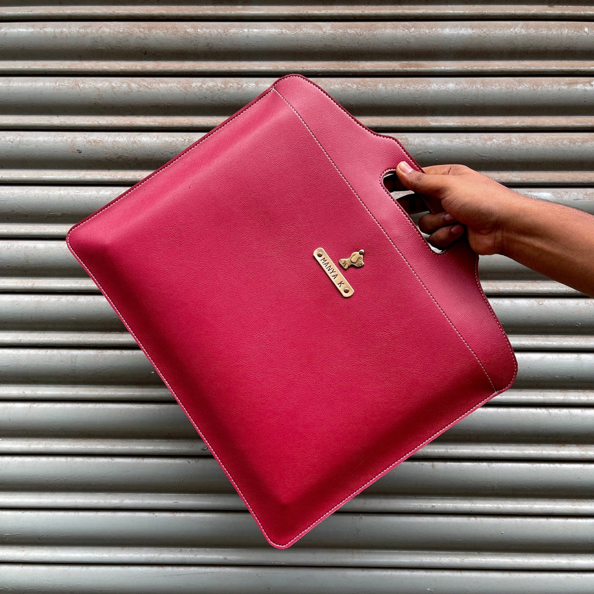 Personalised Laptop Holder - LH - The Gifting Era