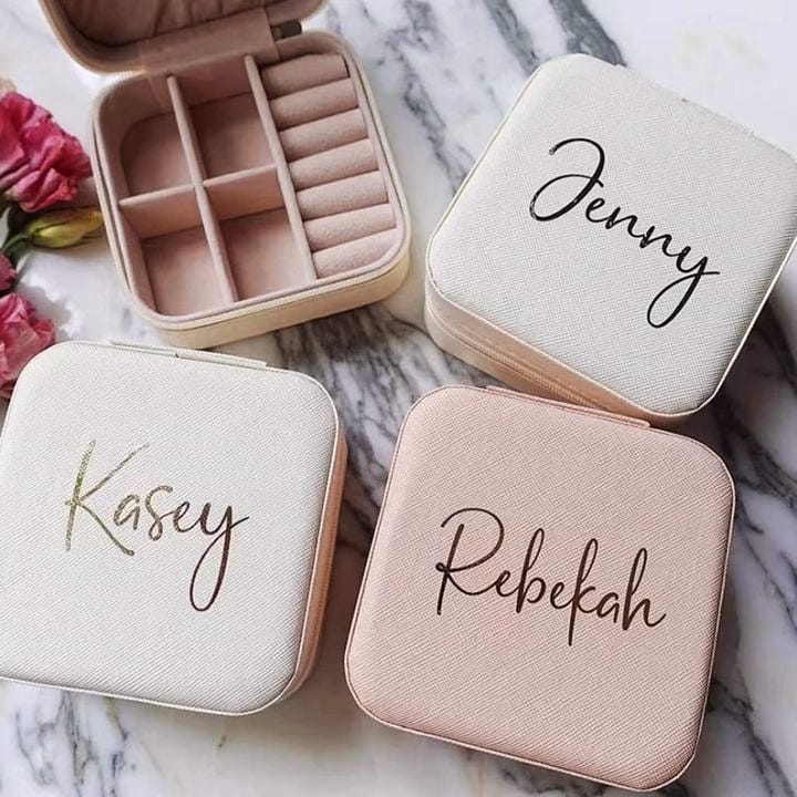 Personalised Mini Portable Jewellery Organiser Box - The Gifting Era