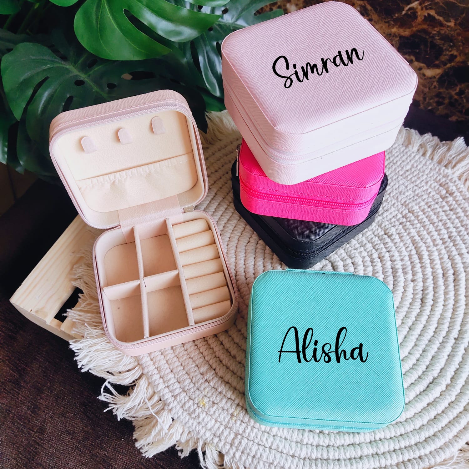 Personalised Mini Portable Jewellery Organiser Box - The Gifting Era
