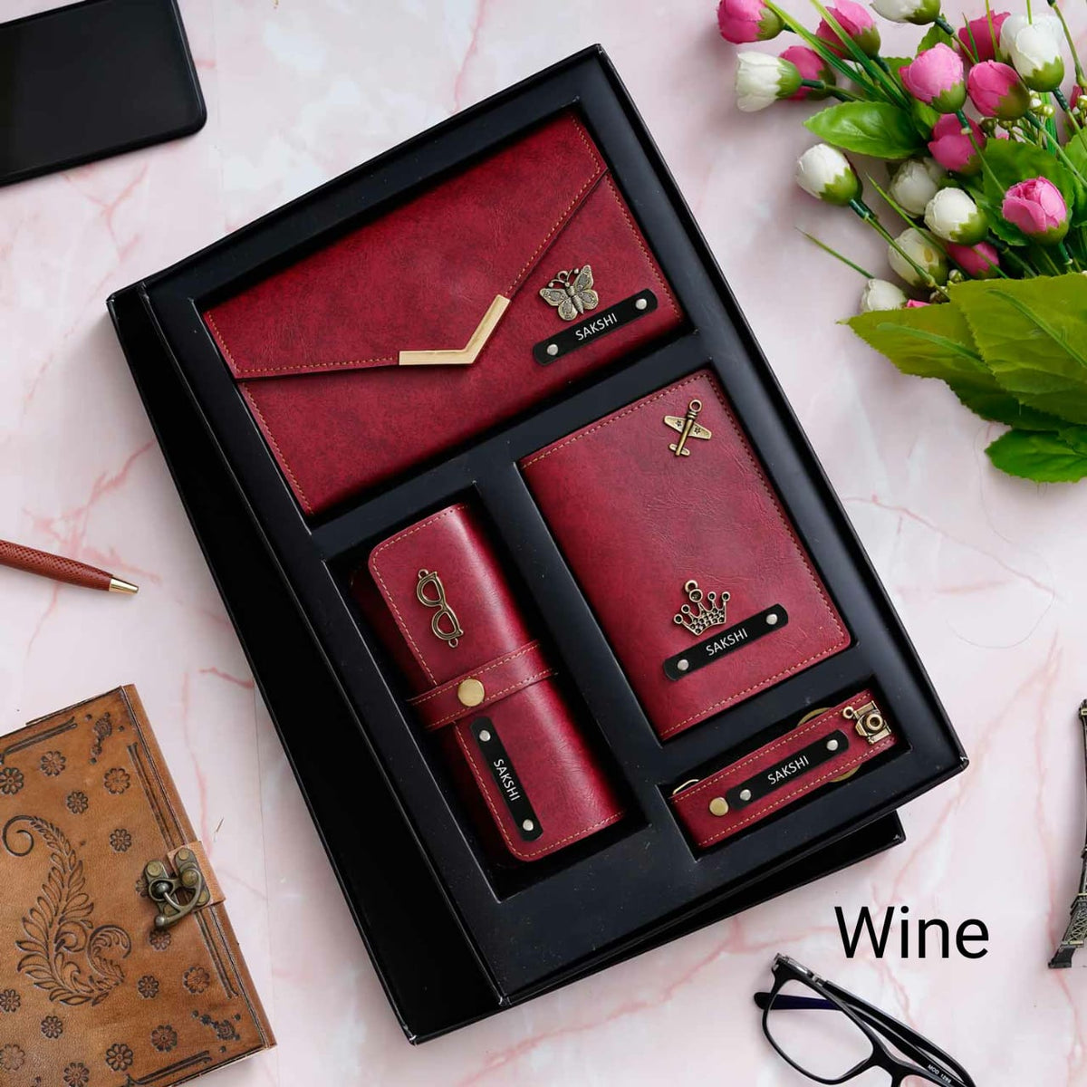 Personalised Premium Imported Leather Set of 4 for Women's - The Gifting Era
