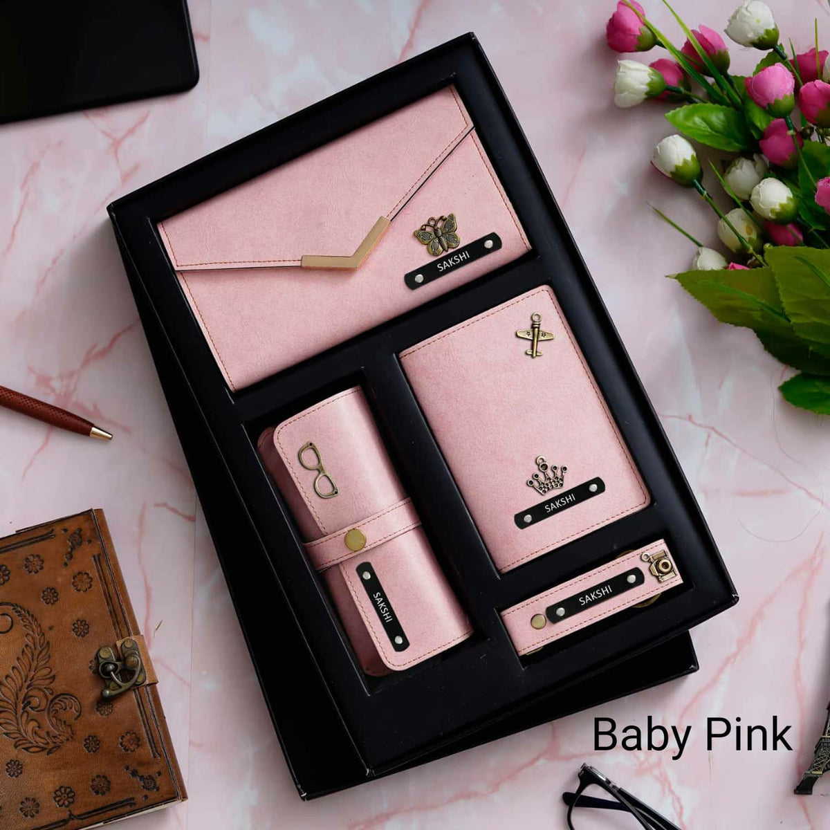 Personalised Premium Imported Leather Set of 4 for Women's - The Gifting Era