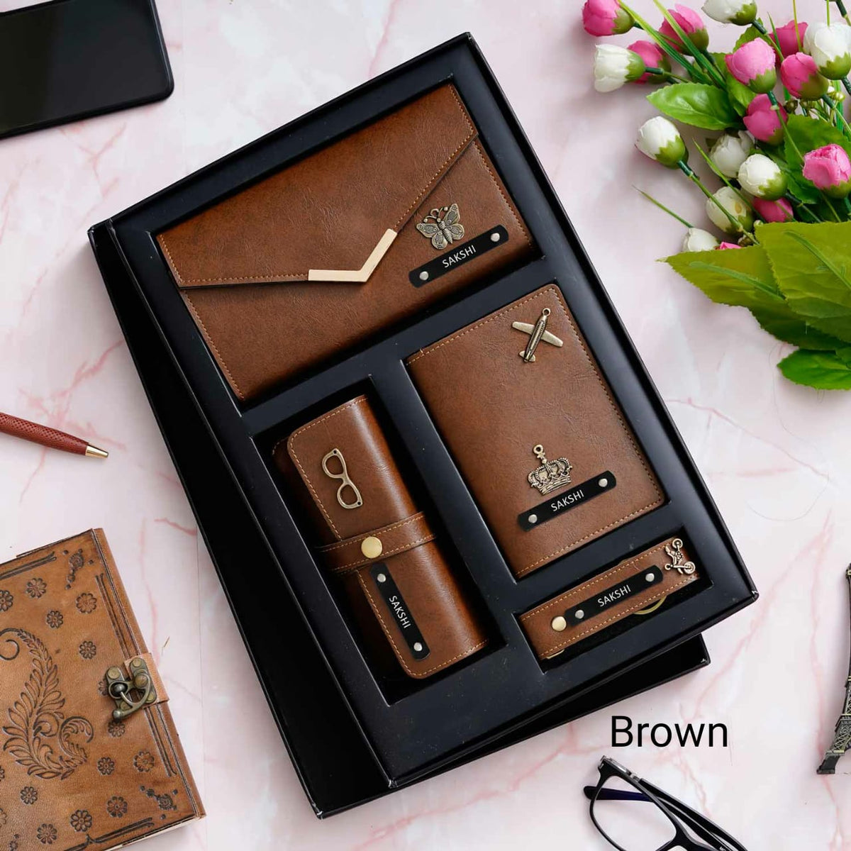 Personalised Premium Imported Leather Set of 4 for Women's - The Gifting Era