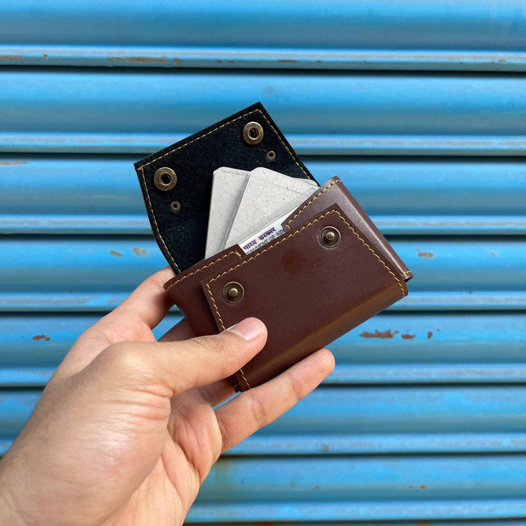 Personalised Premium Visiting Card Holder 2.0 - VCH2 - The Gifting Era