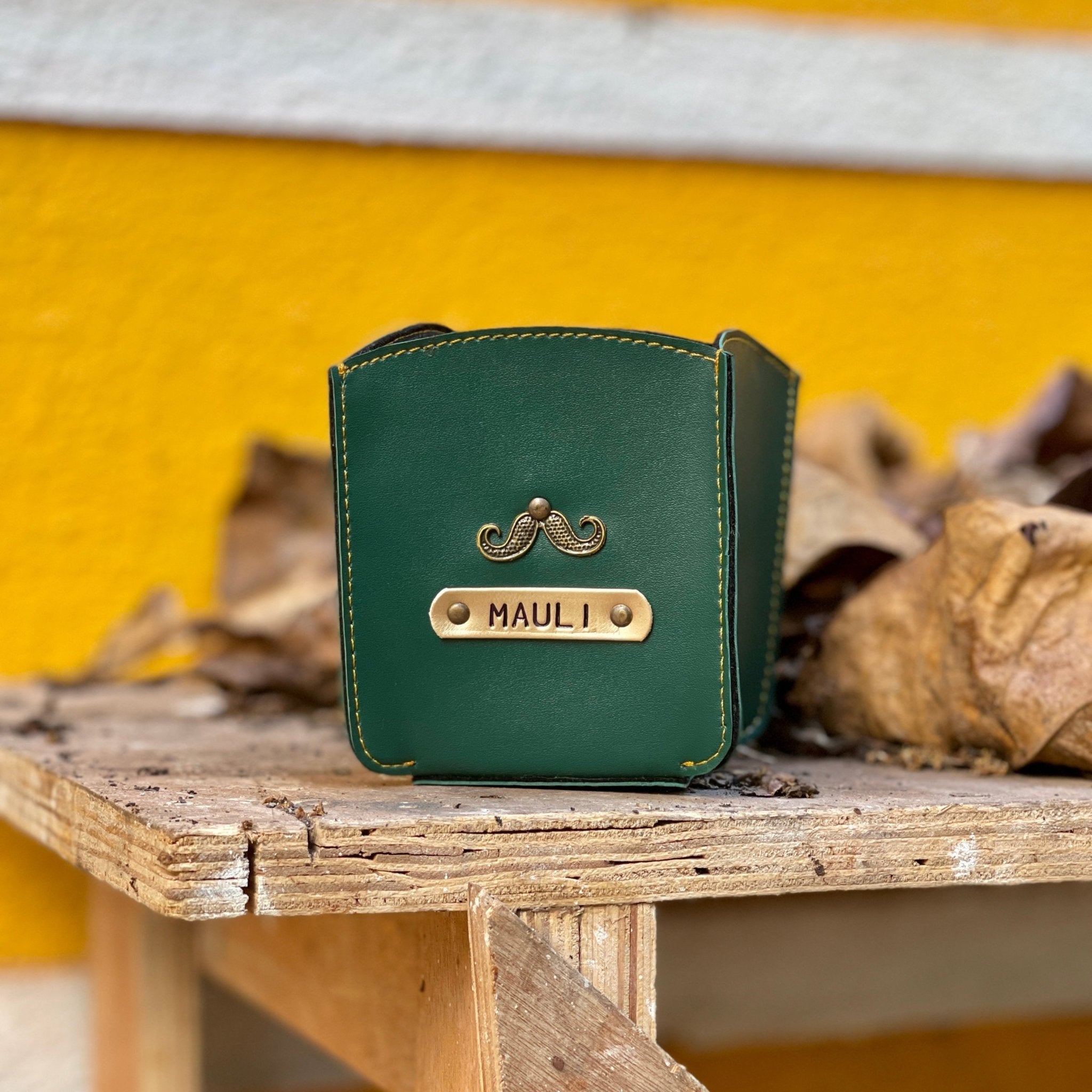 Personalised Stationary Stand - SS - The Gifting Era